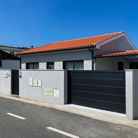 House 9 Guimaraes Villa Eksteriør billede